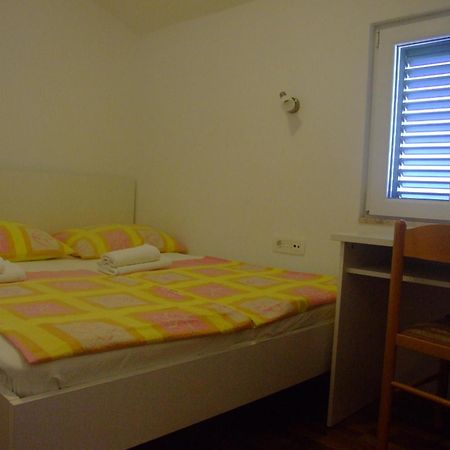 Villa Pro Patria Split Quarto foto